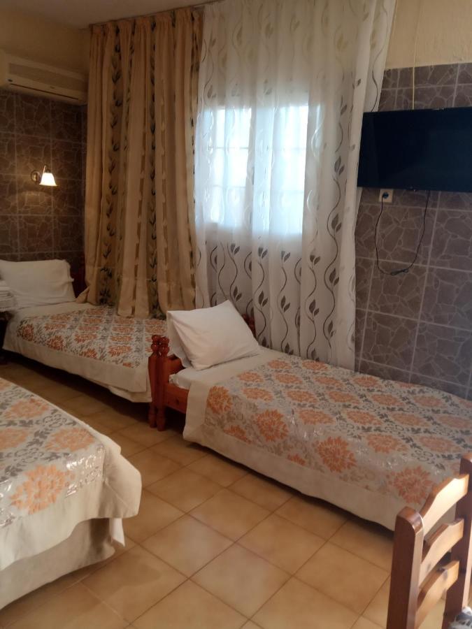 Residence Ionian St&Apts 阿尔戈斯托利翁 外观 照片