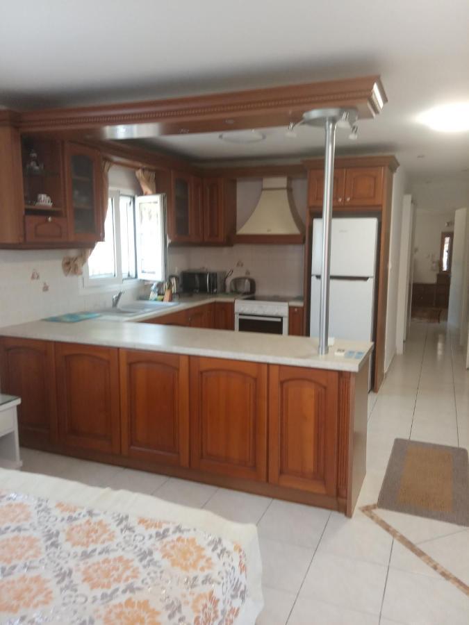 Residence Ionian St&Apts 阿尔戈斯托利翁 外观 照片