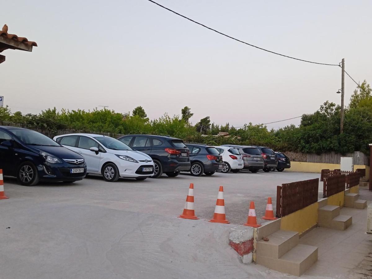 Residence Ionian St&Apts 阿尔戈斯托利翁 外观 照片